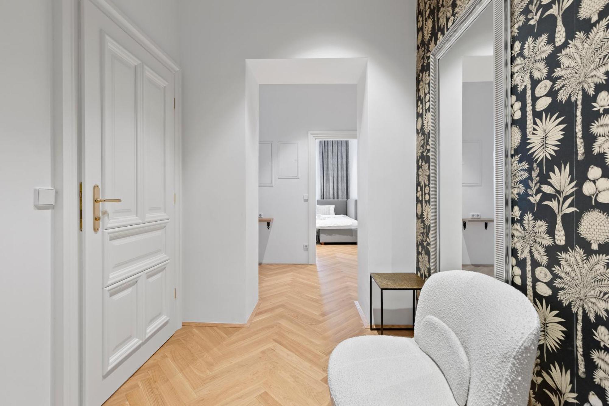 Sgrafit Apartments - Self Check-In Retz Esterno foto