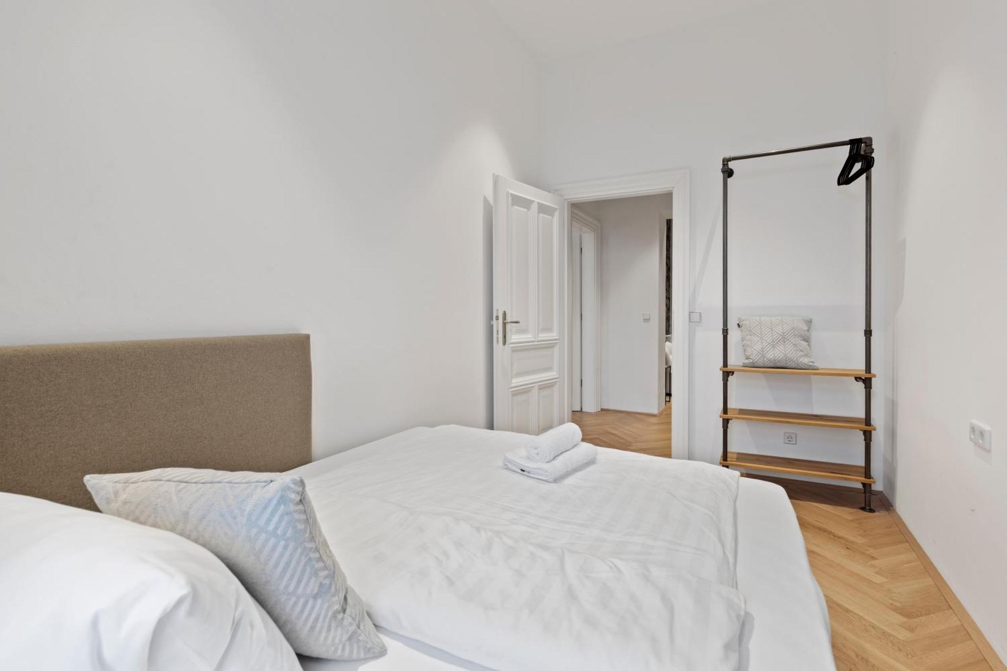 Sgrafit Apartments - Self Check-In Retz Esterno foto